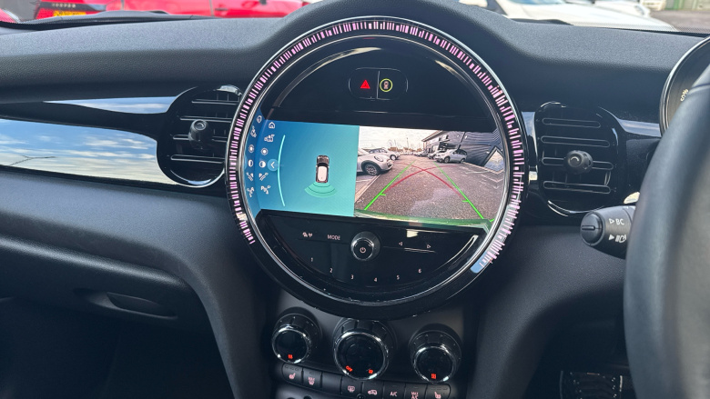 MINI Hatchback 135kW Cooper S Level 2 33kWh 3dr Auto Electric Hatchback